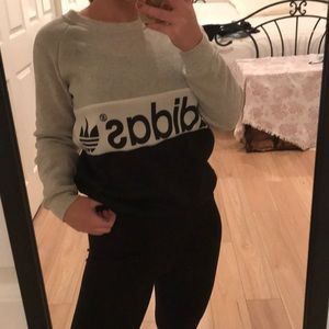 💥 ADIDAS sweatshirt